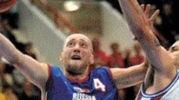 <B>CEREBRO Y MOTOR.</b> Karassev mantiene el liderazgo en Rusia.