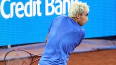 El incansable Mérida remonta y peleará por el título