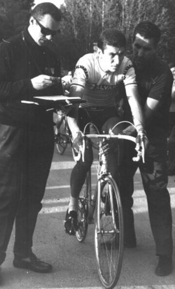 Durante los años 1970, también destacaría en el Campeonato del Mundo de ciclismo, ganando las medallas de bronce, plata y oro en los años 1970, 1971 y 1973, respectivamente.