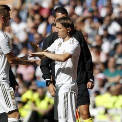 Zidane recupera el gol en el centro del campo del Madrid