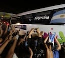 Colas de un kilómetro para ver el entrenamiento de Argentina