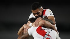 Soccer Football - Copa Libertadores - Group D - River Plate v Junior - Estadio Monumental, Buenos Aires, Argentina - April 28, 2021 River Plate&#039;s Hector Martinez celebrates scoring their first goal with teammates Pool via REUTERS/Natacha Pisarenko