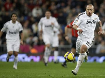 En enero de 2009 el Real Madrid pagó al West Ham 1,5 millones por su cesión hasta final de campaña. Sólo jugó 127 minutos en dos partidos.