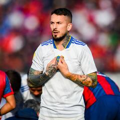 El hermano de Benedetto la lía en redes criticando a Riquelme