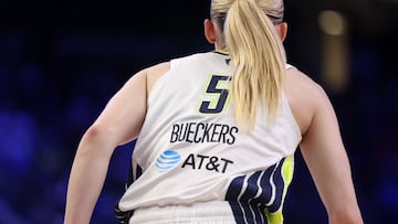 After Caitlin Clark took the 2024 WNBA by storm, Paige Bueckers is preparing to do the same for Dallas Wings this year.