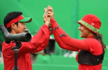 En su siguiente duelo (ronda de 32), Valencia venció con tiro de oro a la turca Yasemin Ecem (5-6).