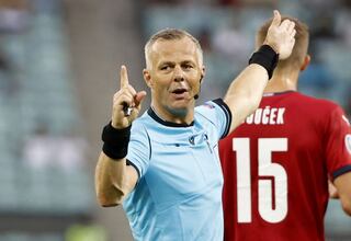 Björn Kuipers nombrado oficial de arbitraje de la UEFA