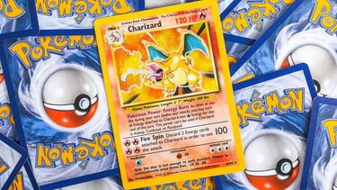 Tropieza con cartas Pokémon rescatadas por su padre antes de prohibirse en su país: esto es lo que valen