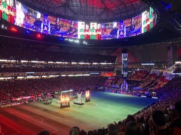 Así se veía el estadio durante la ceremonia previa a que arrancará el encuentro más importan del año para la MLS.