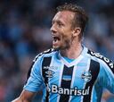 Gremio aparta a Lucas Leiva por problemas cardíacos
