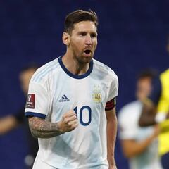 Messi le pisa los talones a Pelé