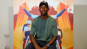 Girmay, el fichaje de Iniesta que aspira a “ganarlo todo”