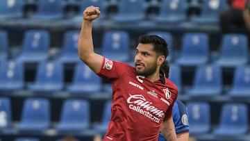 Atlas' forward Eduardo Aguirre celebrates after scoring during the Mexican Clausura tournament football match between Cruz Azul and Atlas at the Ciudad de los Deportes stadium in Mexico City on April 21, 2024. (Photo by Yuri CORTEZ / AFP)