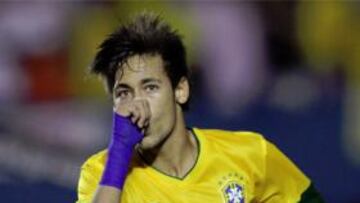 El Santos niega un preacuerdo de Neymar con el Barcelona