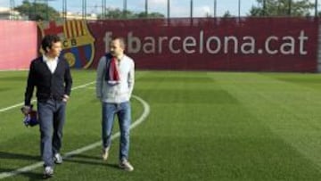 Andrés Iniesta pide ayuda para el Albacete.