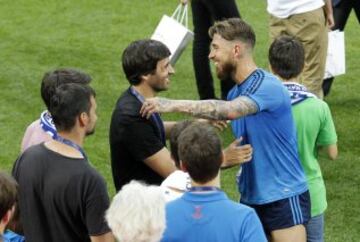 Último entrenamiento del Real Madrid antes de la final. Raúl y Sergio Ramos.