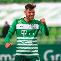 El Racing trae al delantero centro croata Roko Baturina