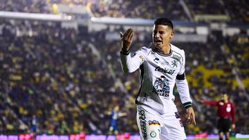 James Rodriguez of Leon during the 9th round match between America and Leon as part of the Liga BBVA MX, Torneo Clausura 2025 at Ciudad de los Deportes Stadium, on February 19, 2025 in Mexico City, Mexico.