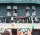 Locura en el recibimiento al Betis