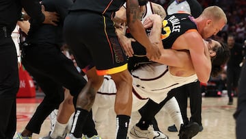 The Houston Rockets are fighting for a playoff spot for the first time in a long time, but that wasn’t the only fighting they did on Wednesday in Phoenix.