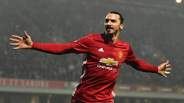 Ibrahimovic remonta y el United se clasifica para cuartos