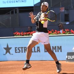 Nadal saca 100 puntos a Federer antes del Mutua Madrid Open