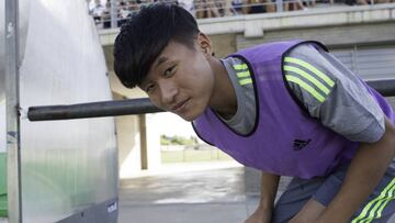 Ling Lianming, en un partido de las categorías inferiores del Real Madrid.