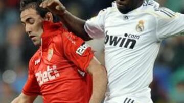 Lass es uno de los objetivos de Ferguson para reforzar al Manchester United.