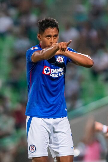 Contención
Cruz Azul