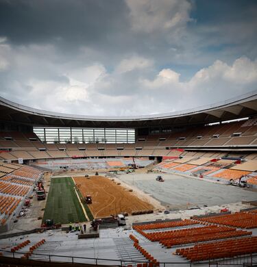 Obras en el estadio de La Cartuja. 