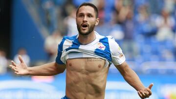 Andone es ahora mismo el único delantero disponible para jugar ante el Eibar
