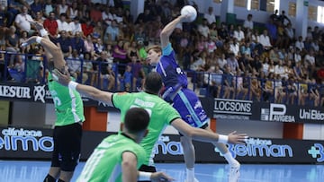 Imagen del partido entre el Ximénez y el Triana