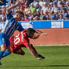 Aprobados y suspensos del Alavés: tropezón con los navarros