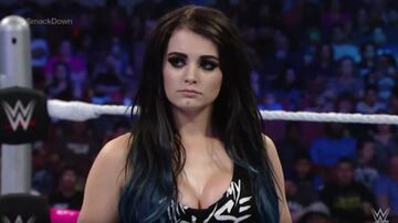 Fueron expuestas fotos íntimas que habían sido robadas y compartido públicamente sin su consentimiento.