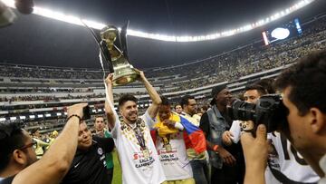 Oribe Peralta aleja las críticas