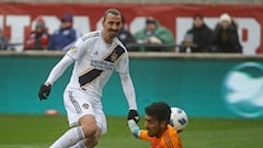 Ibrahimovic not in Sweden's plans despite latest World Cup hint