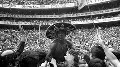 El mundial de México 1970 fue la Copa de Pelé, la que le sirvió para demostrar todo su nivel, aquel que las patadas de los rivales no le dejaron exhibir en el anterior Mundial .