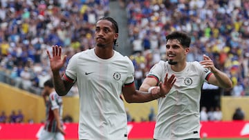 João Pedro se encarga de eliminar al Fluminense