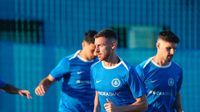 Sergio Molina: “Si subimos seguro que Piqué se portará bien con nosotros”