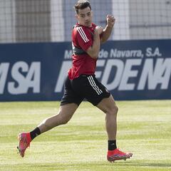 Jony sufre una rotura muscular de Grado II en su pierna izquierda