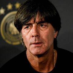 Löw libera a Ter Stegen por "unas molestias en la rodilla"