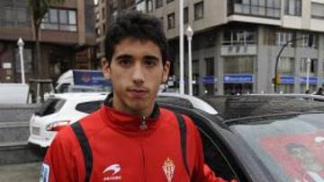 <b>SE QUEDA. </b>José Ángel se queda finalmente en el Sporting de Gijón, tras no aceptar el Málaga las condiciones del club asturiano y él, rechazar jugar en las filas de la Fiorentina.