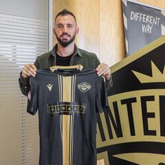 El Intercity ficha a Emre Çolak