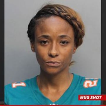 MIko Grimes ,mujer de un jugador de la NFL ,arrestada por la policía de Miami.