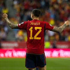 Joselu atrapa a Marcet y persigue el récord de Tamudo