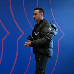 Global press single out Xavi: “His tactics are holding Barça back”