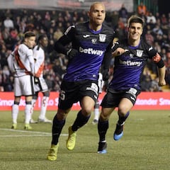 Vallecas, villa inédita para Garitano y feliz para el Leganés