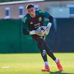 Alex Padilla extiende racha de mexicanos presentes en la LaLiga