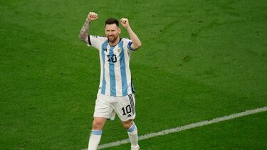GR7123. LUSAIL (CATAR), 18/12/2022.- Lionel Messi de Argentina celebra un gol hoy, en la final del Mundial de Fútbol Qatar 2022 entre Argentina y Francia en el estadio de Lusail (Catar).EFE/ Alberto Estevez