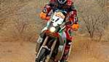 El piloto italiano Fabrizio Meoni (KTM) ha logrado la victoria final en el Rally Arras-Madrid-Dakar en la categoría de motos.